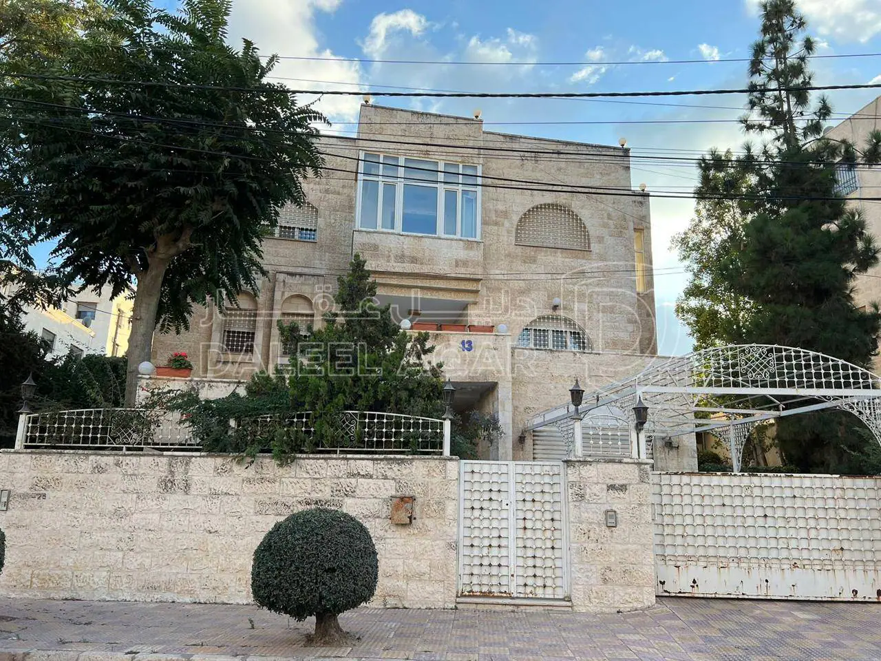 مبنى في تلاع العلي  - 550,000 دأ - صورة 1